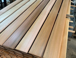 Gỗ Tuyết Tùng Lau Dầu Màu Teak